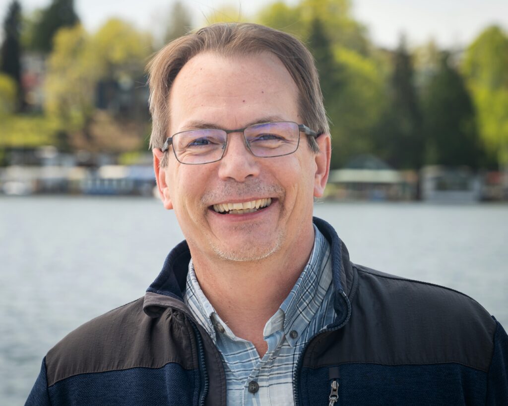 Evan Eichler Headshot